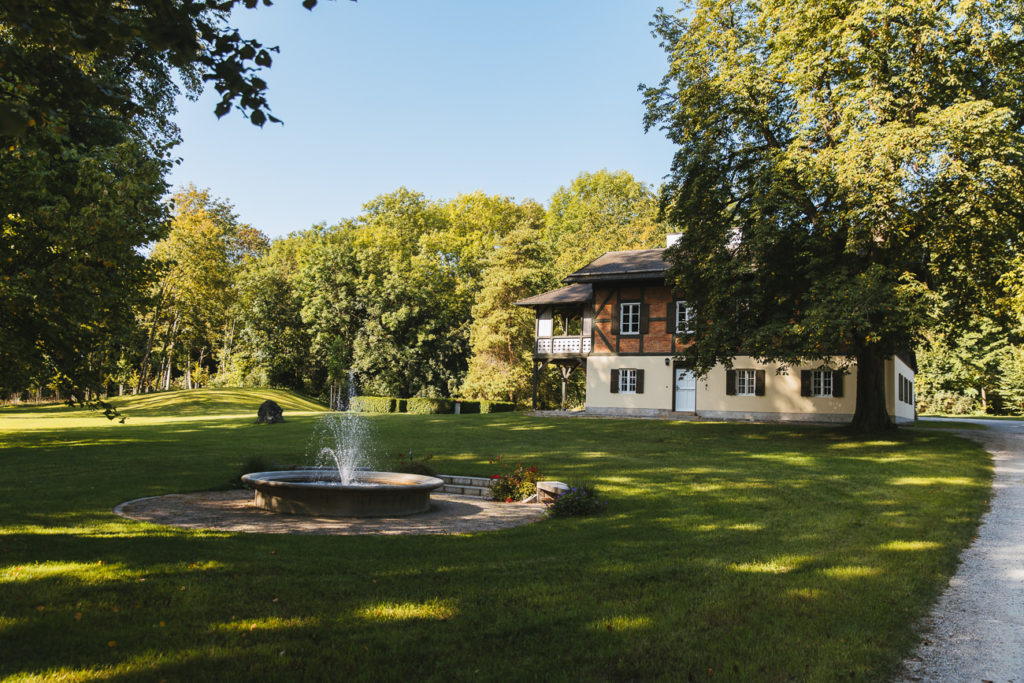 Jagdhaus Eicherloh mit Parkgelände
